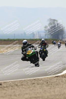 media/Jun-07-2025-TrackDaz (Sat) [[4413525952]]/B Group/220pm (Turn 9)/